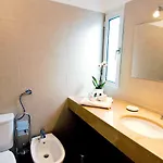 Private Vila832 In *
